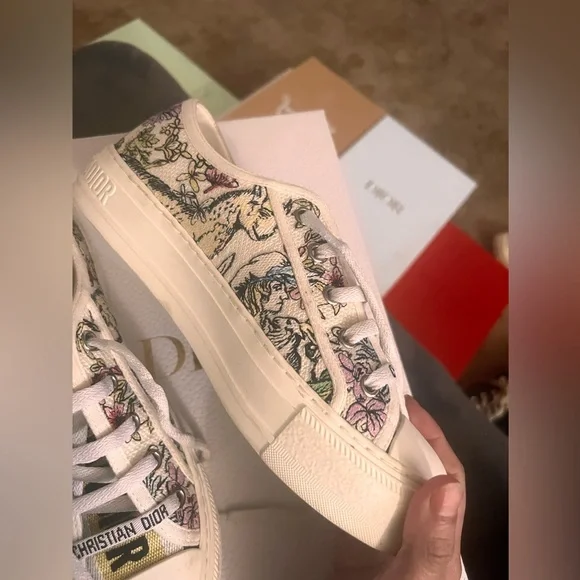 Dior sneakers -multi printed/colorful - Picture 3 of 5